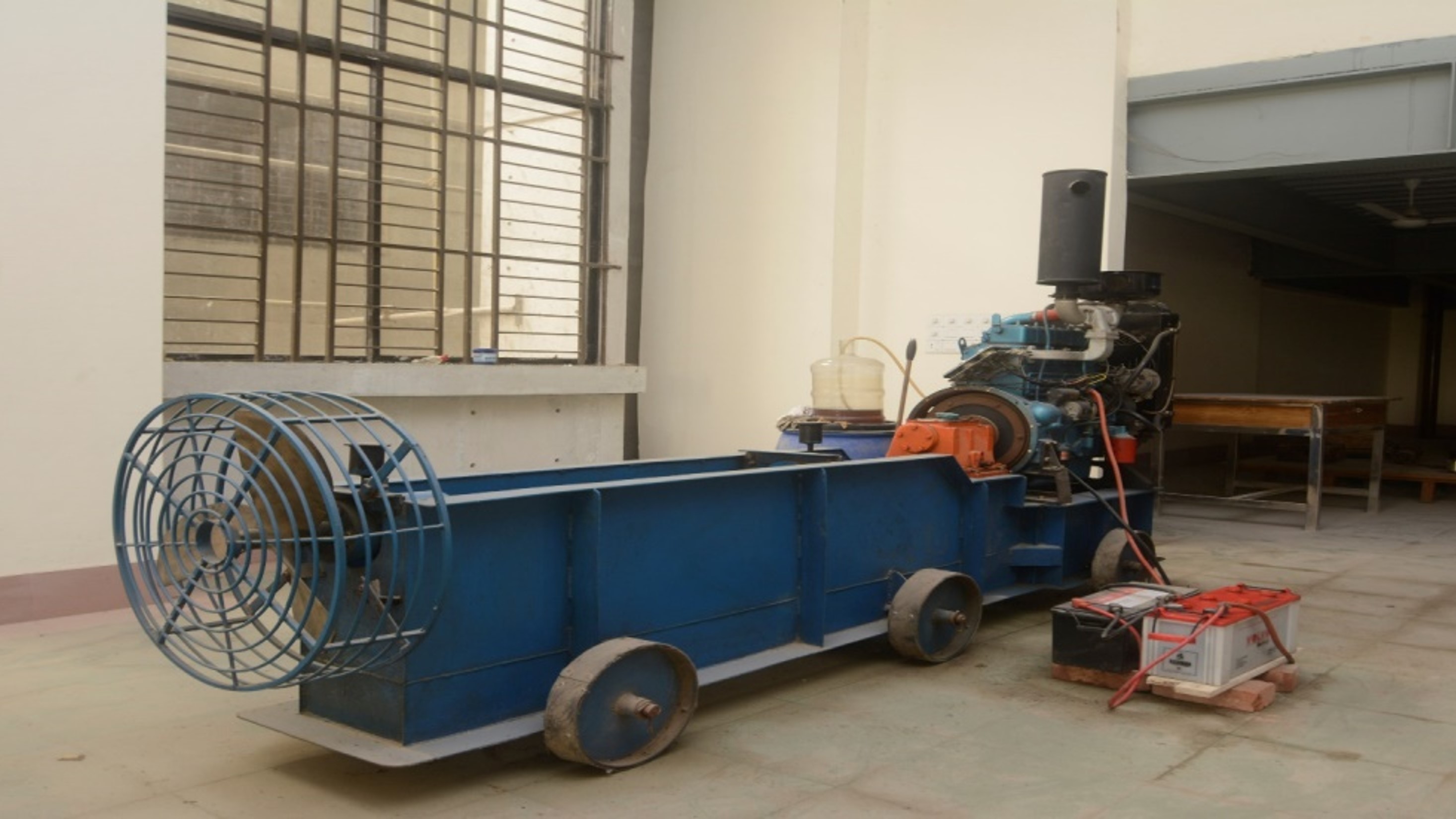 Ship Resistance and Propulsion Lab